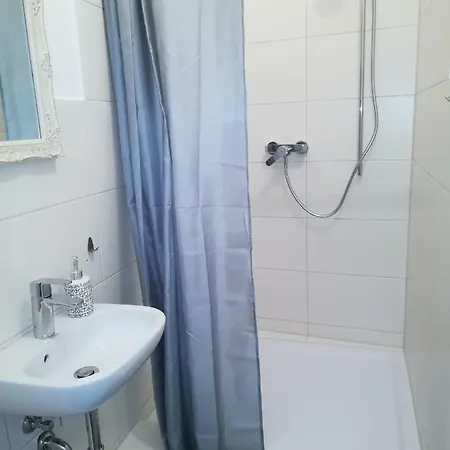 Zentrales Apartment In Gelsenkirchen Zewnętrze zdjęcie